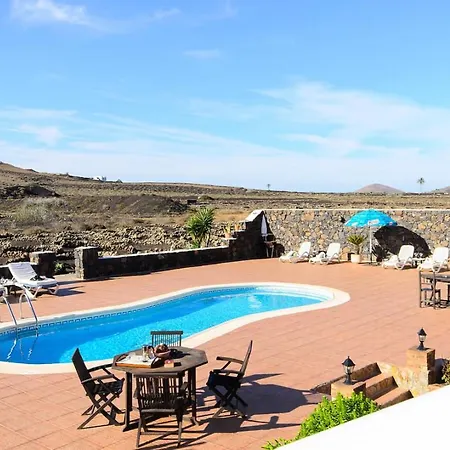 Clara Lanzarote - Macaronesiahomes דירה Tegoyo